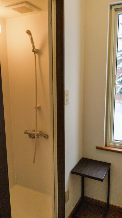 Chalet Banff - 6 Bedroom 6 Bathroom Ski Lodge Niseko Dış mekan fotoğraf